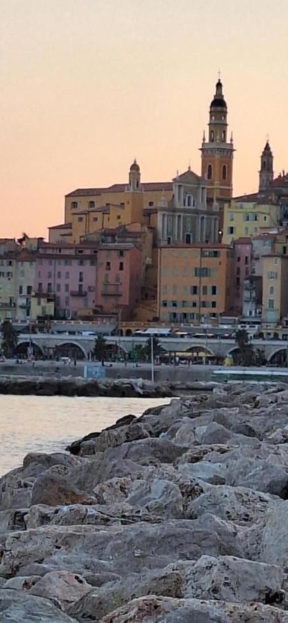 מנטון Studio Lumineux Avec Parking Proche Monaco, Nice, Plage Et Gare מראה חיצוני תמונה